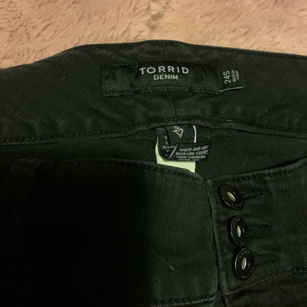 Torrid size 24s black jeggins